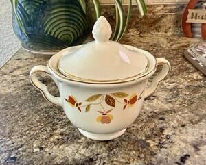 Hall's Superior Kitchenware Mary Dunbar Autumn Leaf Jewel Tea Sugar Bowl w/ Lid
